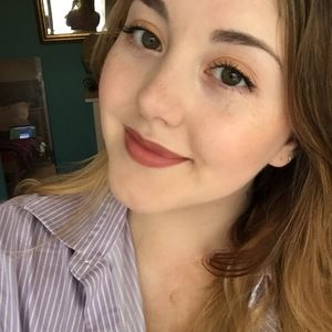 Meet your Posher, Celia